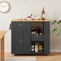 Schubladen und Rollen an dem Sideboard
