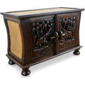 Das Sideboard misst 65 x 30 x 45 cm in Naturbraun