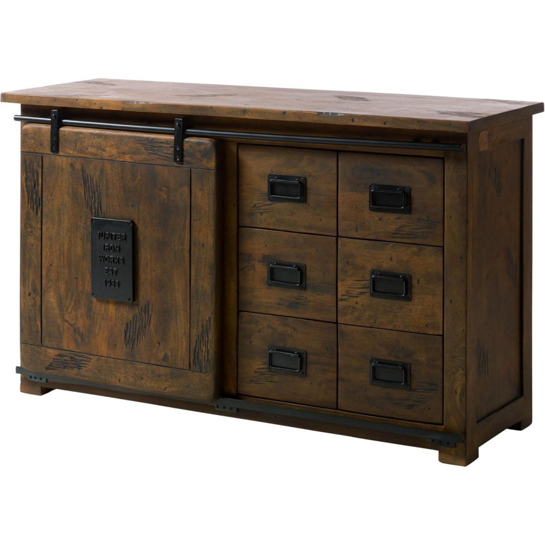 Die Gestaltung von dem Sideboard wird durch Massivholz gepraegt in Braun